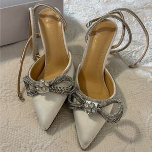 Bridal Heel with Rhinestones